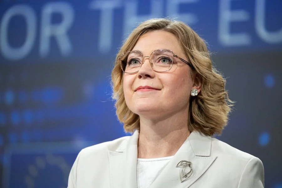 Henna Virkkunen Eronnut