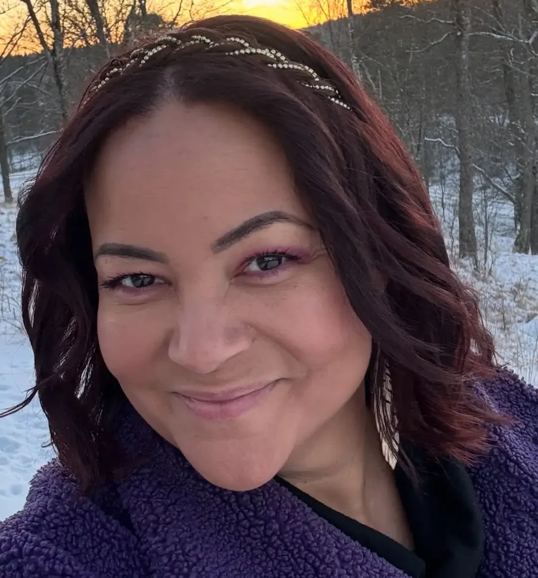 Lola Odusoga elämäkerta, ura ja elämä Suomessa