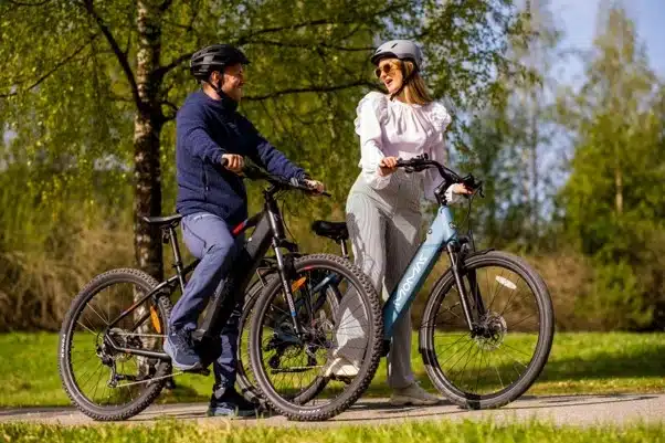 Urbaanin liikkumisen uusi aikakausi: Miksi sähköpyörä on tämän hetken kuumin elämäntapatrendi
